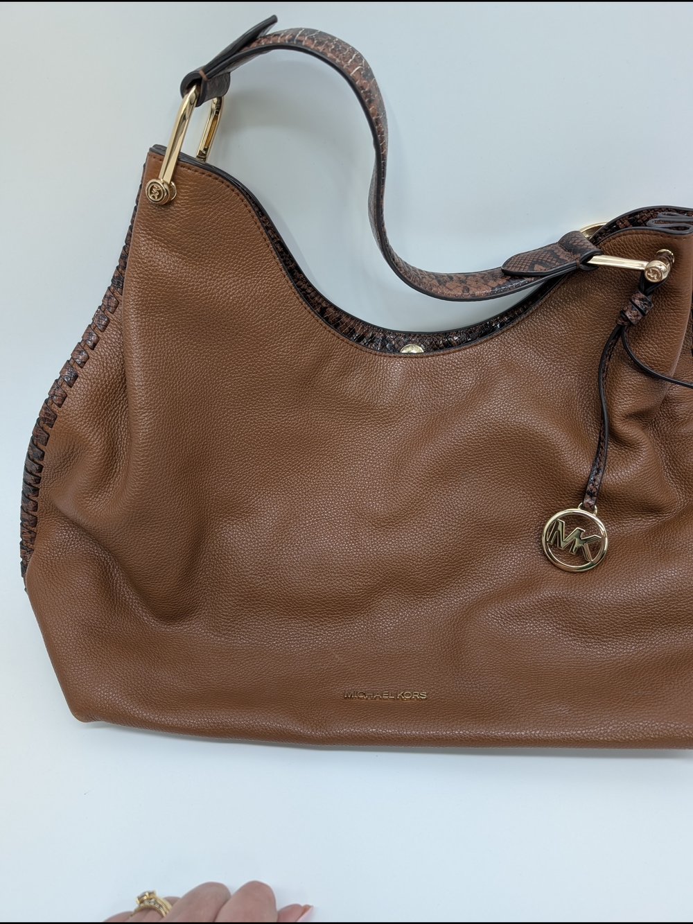 Michael Kors Joan Extra Large Slouchy Shoulder Bag in brown pebble
